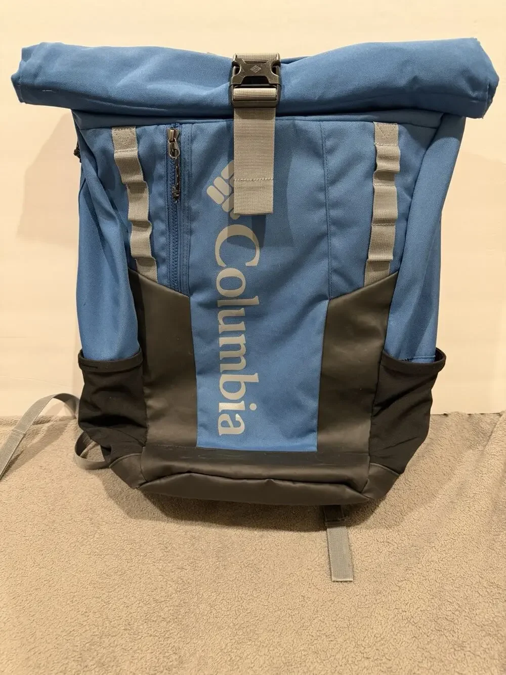 Columbia Roll Top Backpack Blue Laptop Hiking Travel Daypack Water Resistant